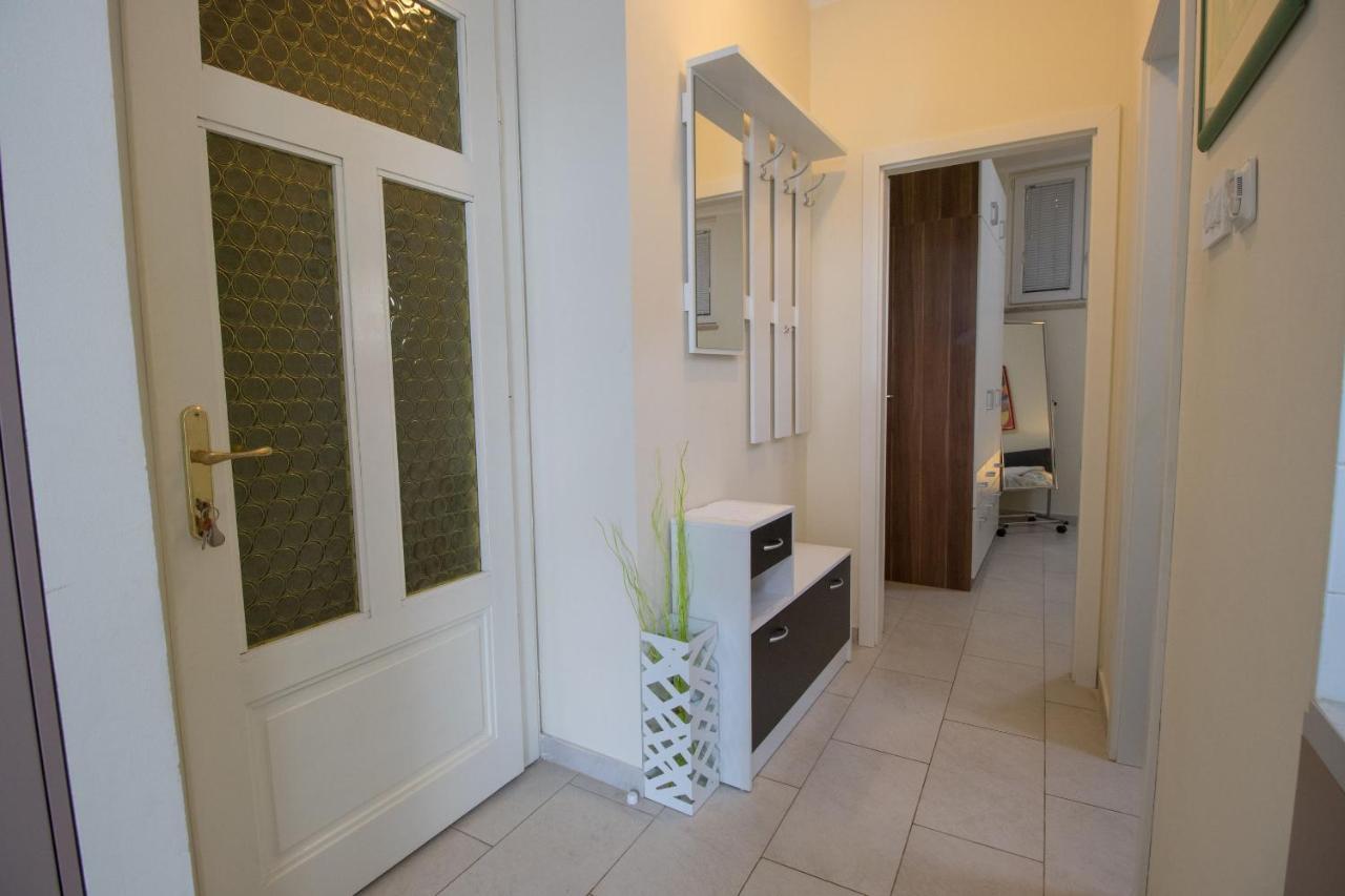 Apartment Andres Crikvenica Buitenkant foto